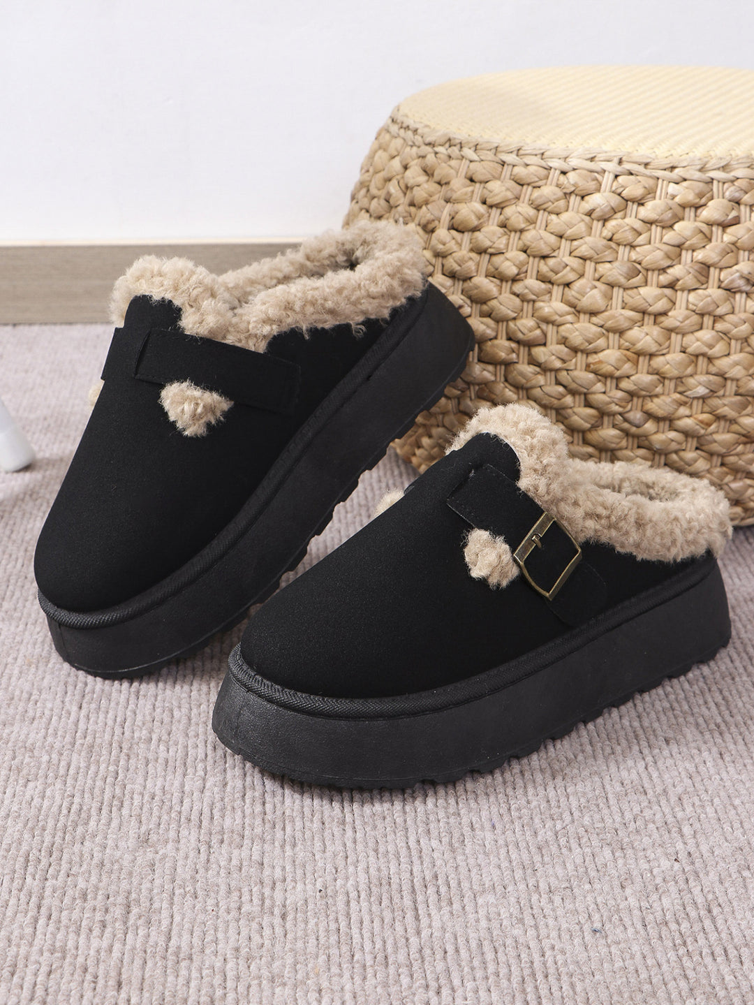 Thermal Fuzzy Buckle Platform Slippers