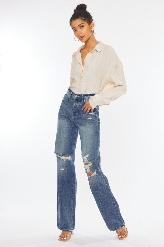 Ultra High-Rise Distressed 90s Flare